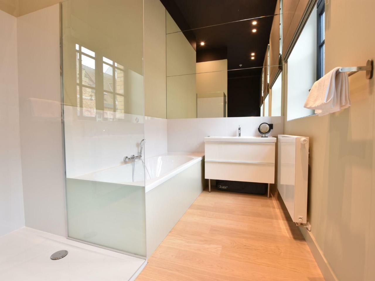 Luxurious Apartment In Nieuwpoort With Jacuzzi Exteriör bild